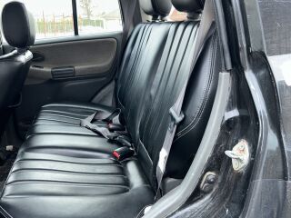 Suzuki Grand Vitara 2.5 V6 106kW