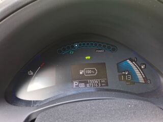 Nissan LEAF 80кВ