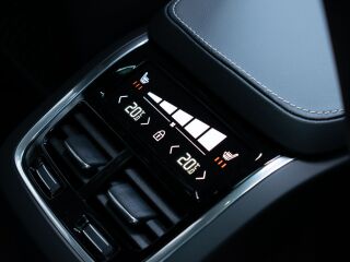 Volvo XC90 7k Ultimate Bright Intelli PRO Xenium Wntr 2.0 B5 AWD KERS MildHybrid 183kW