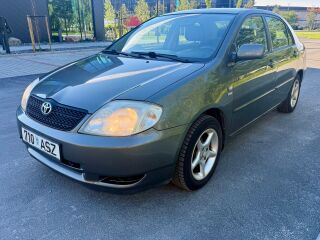 Toyota Corolla 1.6 81кВ