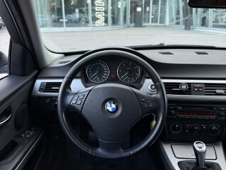BMW 318 2.0 90kW