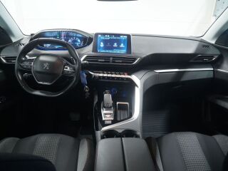 Peugeot 3008 Pure ATM 1.2 96kW