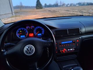 Volkswagen Passat 2.8 142kW