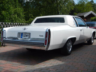 Cadillac DeVille 6.0 105kW