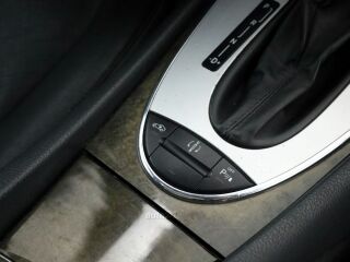 Mercedes-Benz E 320 Avantgarde ATM 3.2 165kW