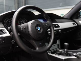 BMW 525 M-Pakett Touring 2.5 R6 160kW