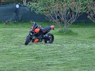KTM 690 Duke