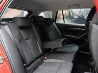 Skoda Octavia TDI Ambition 4x4 2.0 109кВ