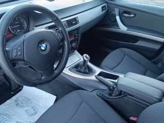 BMW 318 2.0 105kW