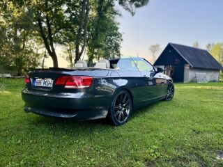 BMW 330 3.0 180kW