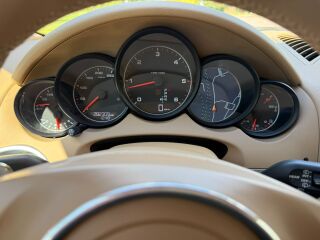 Porsche Cayenne 3.0 180кВ