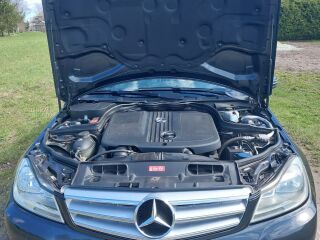 Mercedes-Benz C 180 2.1 88kW