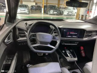Audi Q4 e-tron S-LINE 4WD 50 EDITION ONE GREY 220kW