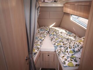 Grandezza 30 OB 2 x 250 hj Mercury V8