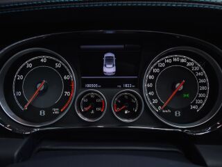 Bentley Continental GTC Mulliner Speed 6.0 W12 460kW