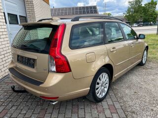 Volvo V50 Facelift 2.4 D5 120kW
