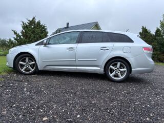 Toyota Avensis Keyless-entry 2.2 110кВ