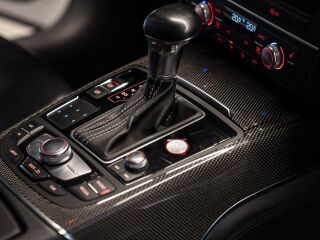 Audi S6 4.0 V8 Twin-Turbo 309кВ