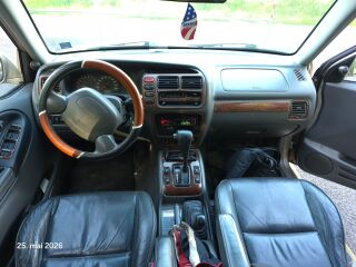 Suzuki Grand Vitara XL-7 2.7 V6 127kW