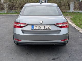 Skoda Superb 1.4 92kW