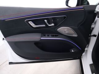 Mercedes-Benz EQS 450 4Matic AMG pakett 135kW