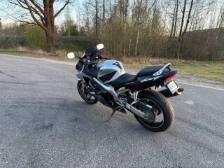 Honda CBR 600 R4 80kW
