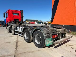 Mercedes-Benz Arocs 4142 8x4 310kW
