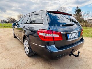 Mercedes-Benz E 200 Elegance 2.1 R4 100kW