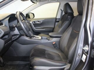 Toyota RAV4 Luxury Plus AWD 2.0 129кВ