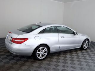 Mercedes-Benz E 250 Coupe Avantgarde ATM 2.1 CDI 150kW