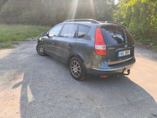 Hyundai i30 1.6 93kW