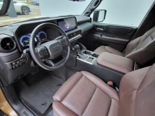 Toyota Land Cruiser First Edition 151кВ