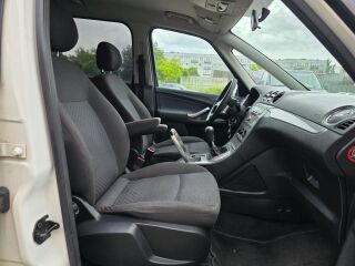 Ford Galaxy 1.8 92kW