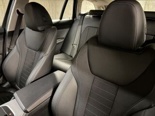 BMW 330 e Touring 2.0 135kW