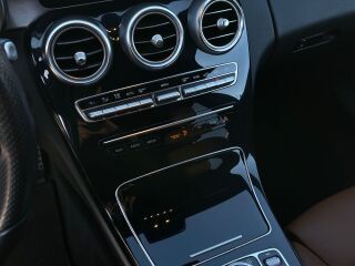 Mercedes-Benz C 220 AMG Line 2.0 143кВ