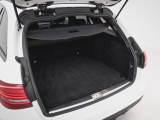 Mercedes-Benz C 220 AMG Night Edition 2.0 143kW