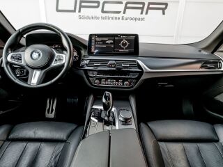 BMW 530 xDrive M-Sport 2.0 215кВ