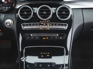 Mercedes-Benz C 220 2.1 125kW