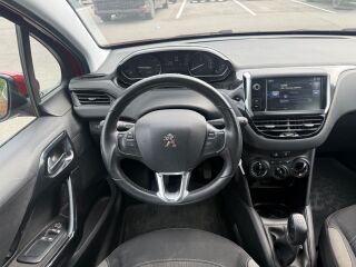 Peugeot 208 MY2016 Facelift 1.2 60kW