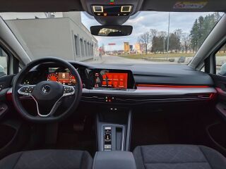 Volkswagen Golf TGI CNG 1.5 R4 96kW