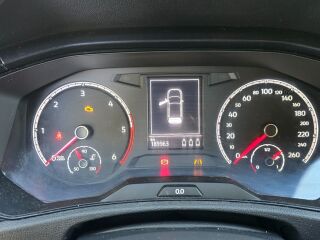 Volkswagen T-Roc 1.6 85kW
