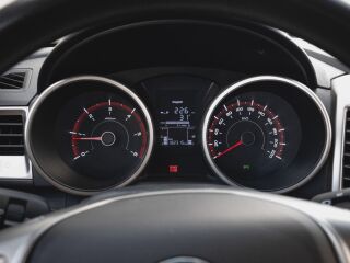 SsangYong Tivoli 1.6 84кВ