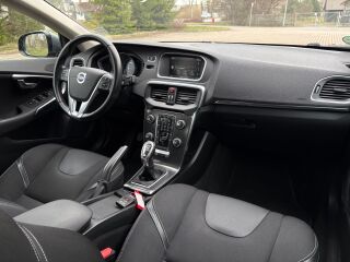 Volvo V40 Momentum 1.6 D2 84kW