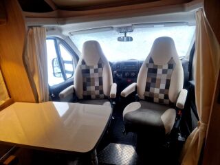 Sunlight Capron T58 2,3 96kW