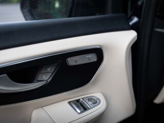 Mercedes-Benz V 300 Long 2.0 176kW