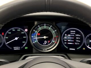 Porsche 911 Turbo S 3.7 478kW
