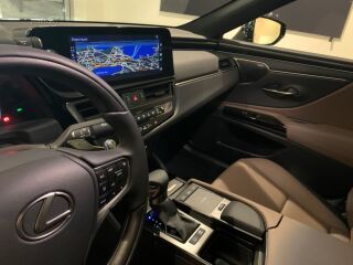 Lexus ES 300h Esh300 EXECUTIVE + TEHNOLOOGIA PAKETT 2.5 131kW