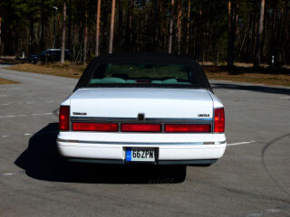 Lincoln Town Car Signature Series 4.6 V8 157kW
