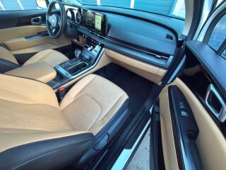 Kia Carnival Prestige 148kW