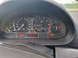 BMW 320 2.0 110кВ